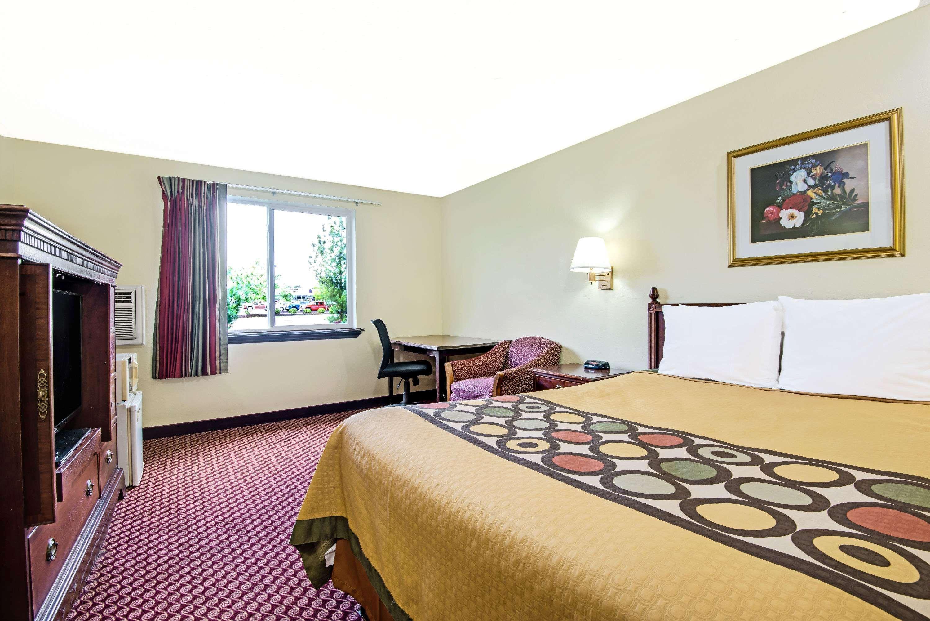 Baymont Inn & Suites By Wyndham Liberty Exteriér fotografie