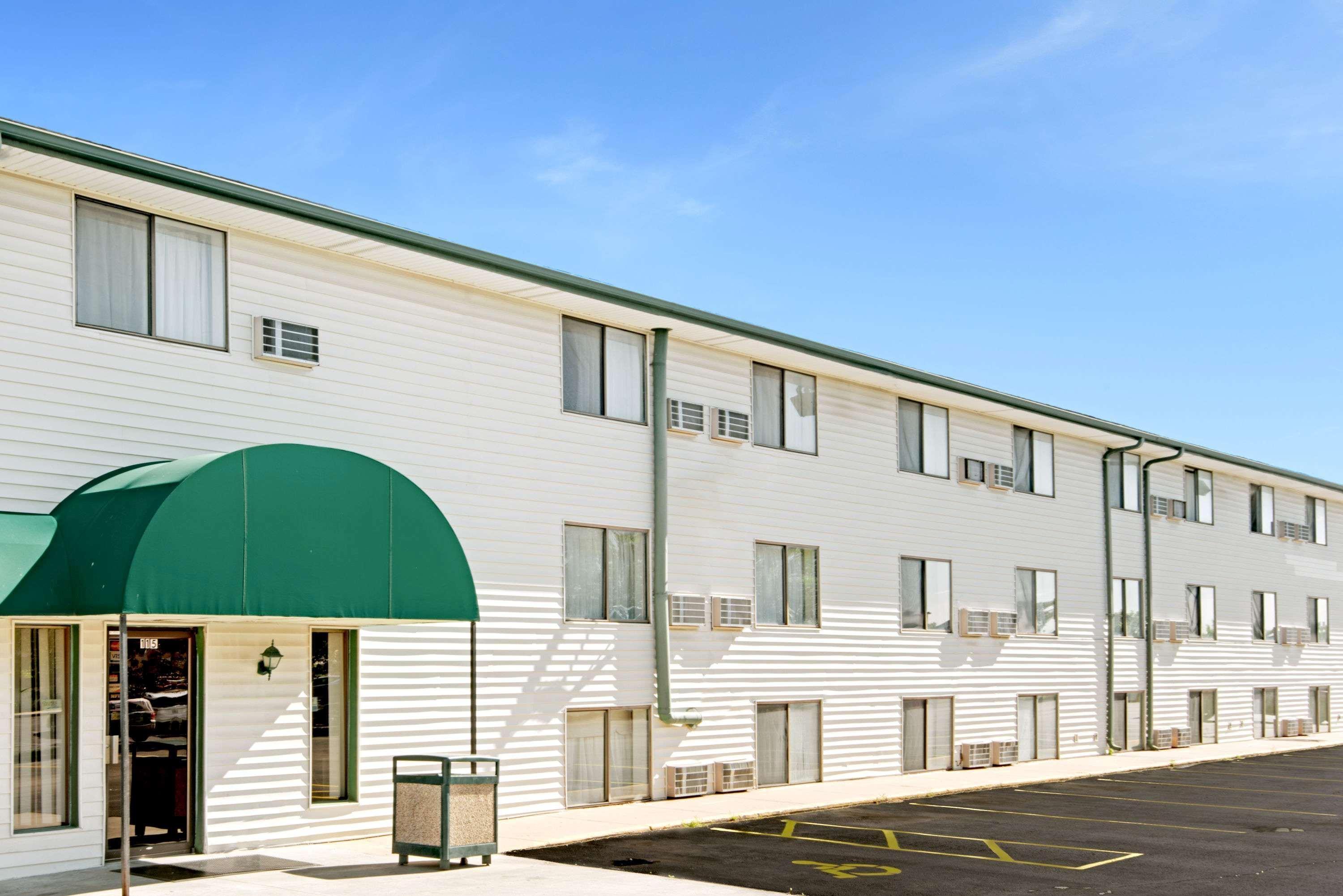 Baymont Inn & Suites By Wyndham Liberty Exteriér fotografie