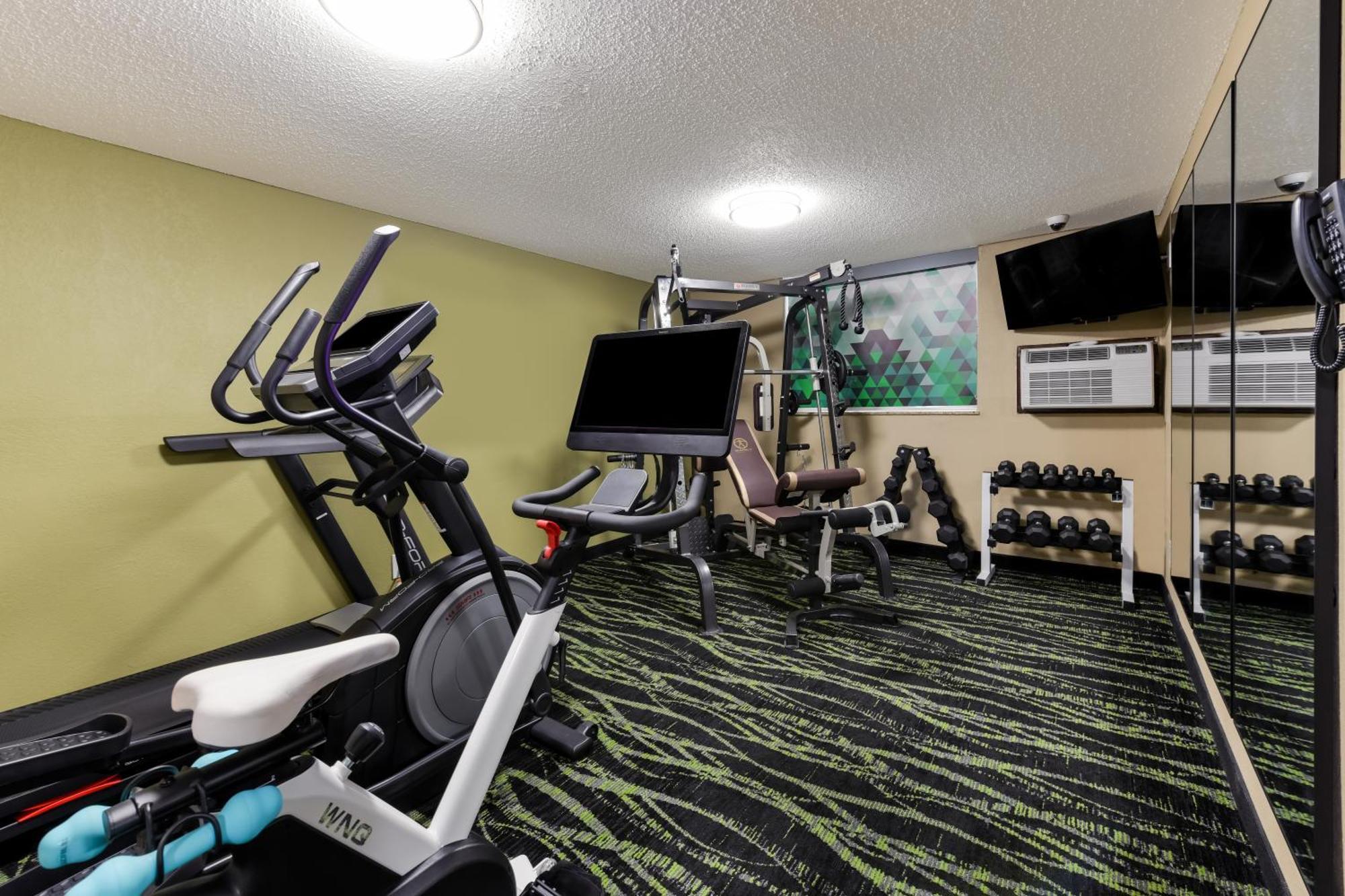 Baymont Inn & Suites By Wyndham Liberty Exteriér fotografie