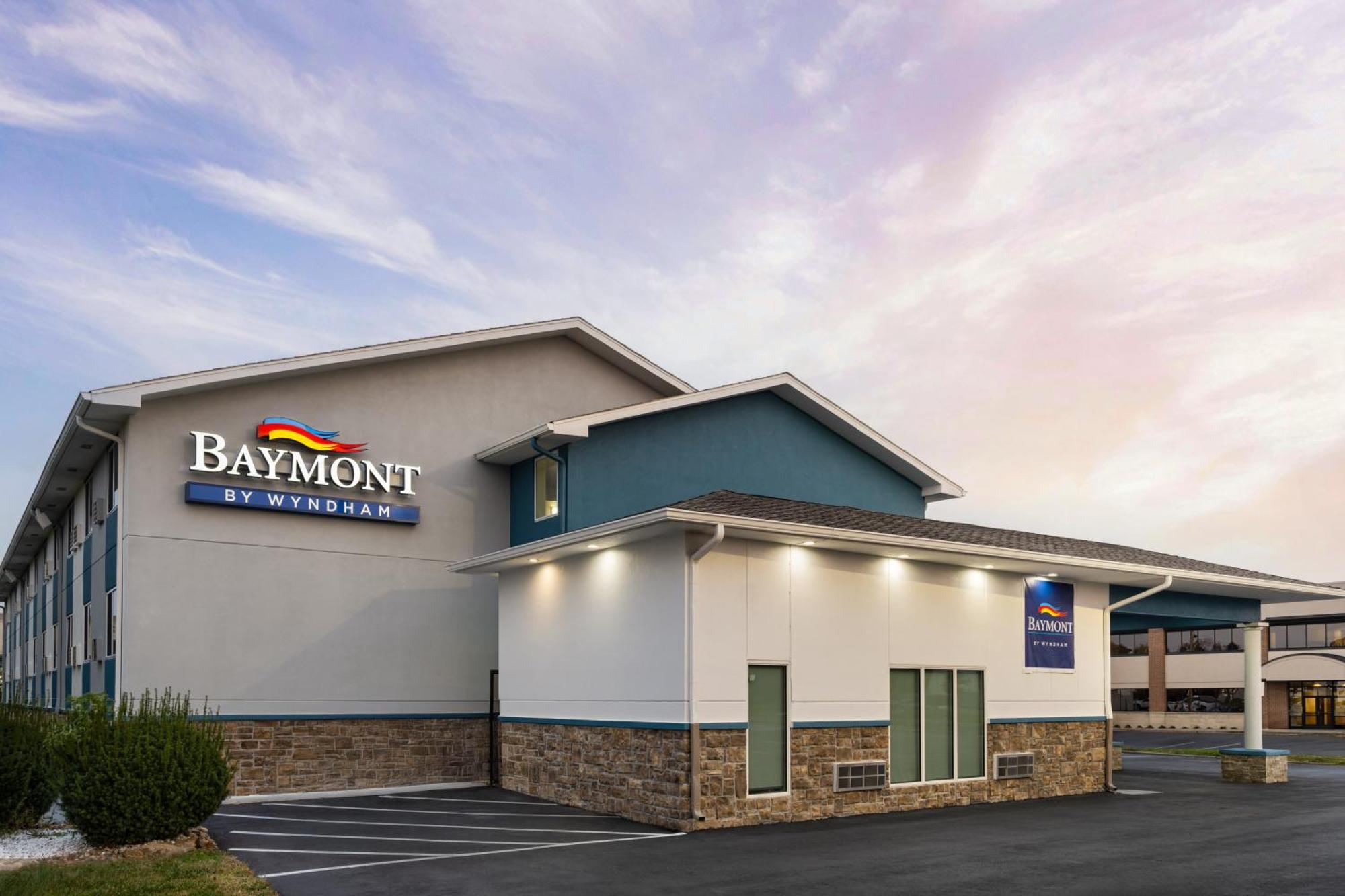 Baymont Inn & Suites By Wyndham Liberty Exteriér fotografie