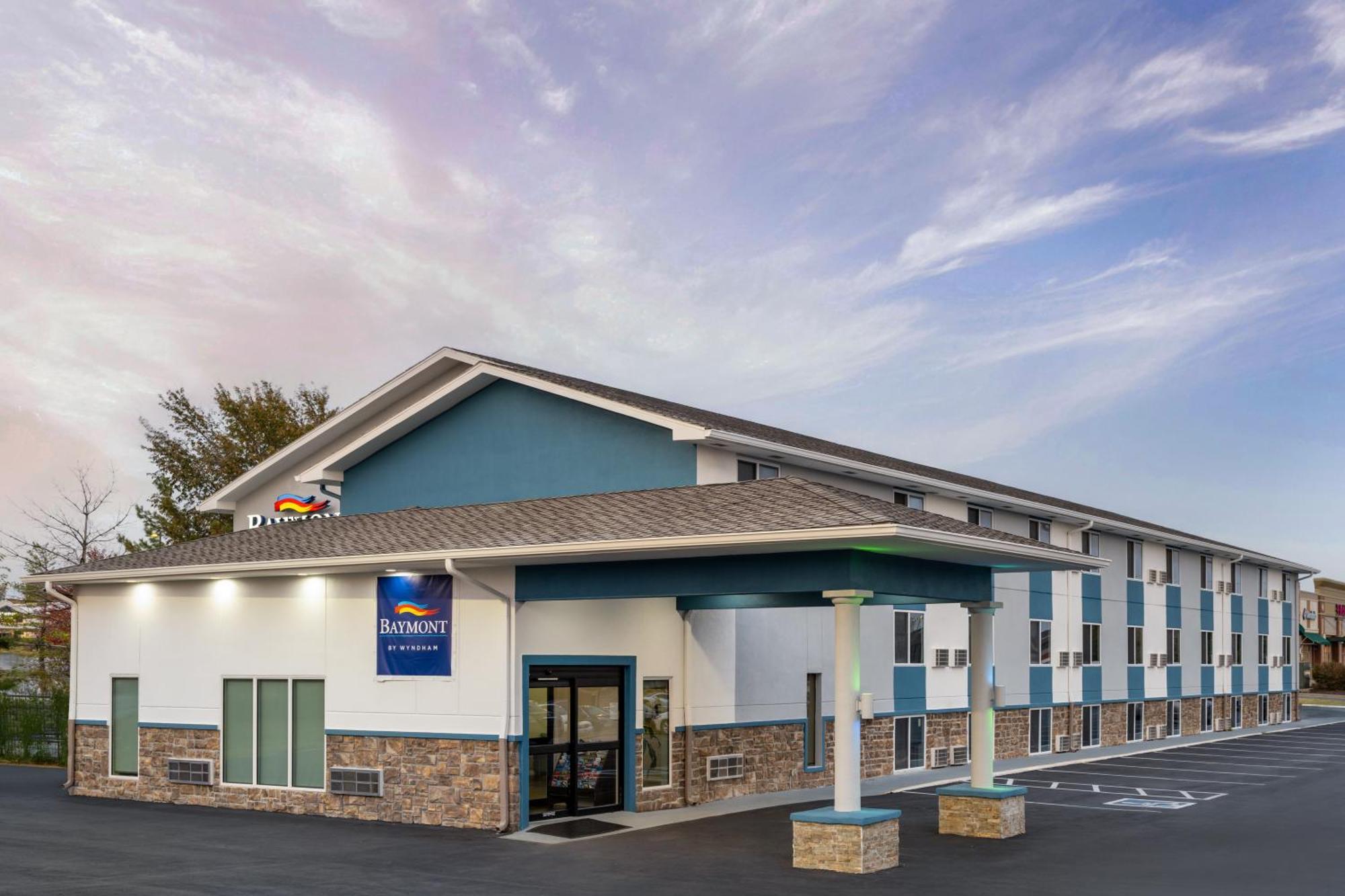 Baymont Inn & Suites By Wyndham Liberty Exteriér fotografie